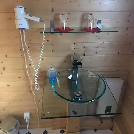 Blockhaus By Seeblick Ferien Edersee Σπίτι διακοπών *