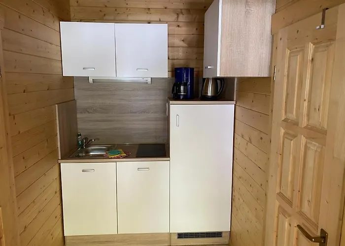 Blockhaus By Seeblick Ferien Edersee Сasa de vacaciones *